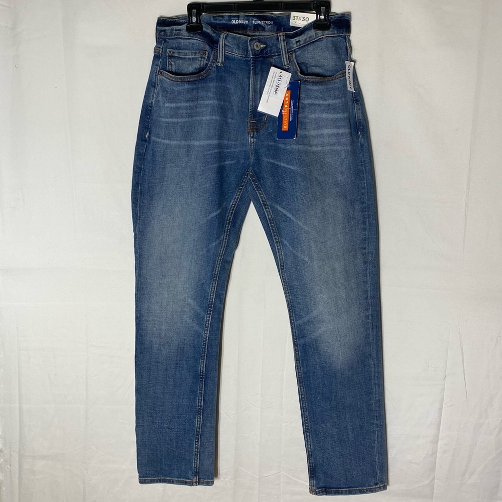 Old Navy Med Wash Slim Straight Jeans 31x30 NWT Normcore Contemporary